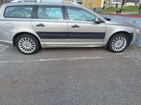 begagnad Volvo V70 2.4D Geartronic Summum Euro 4