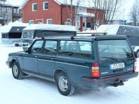 Begagnad Volvo 240 115 HK (84 kW) 1991 Mörkgrön Kombi