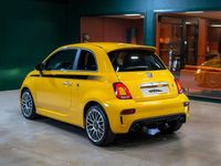 Begagnad Abarth 595 146 HK (107 kW) 2016 Gul Halvkombi