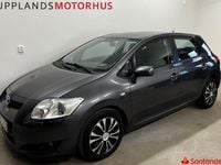 Begagnad Toyota Auris 124 HK (91 kW) 2007 Grå Halvkombi