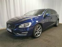 begagnad Volvo V60 D4 Manuell, 181hk Momentum, Ocean Race