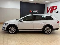 Begagnad VW Golf Alltrack 184 HK (135 kW) 2017 Vit Kombi