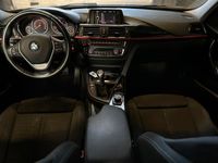 begagnad BMW 320 d Touring Sport line Keyless PDC 0.4L/mil