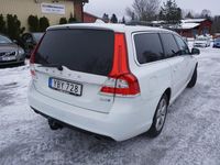 Begagnad Volvo V70 Momentum 181 HK (133 kW) 2016 Vit Kombi