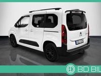 Begagnad Citroën e-Berlingo Shine 100 kW (136 HK) 2022 Vit Minibuss
