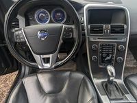 begagnad Volvo XC60 D5 AWD Geartronic Momentum, R-Design Euro 5