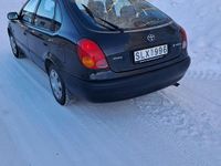 Begagnad Toyota Corolla 97 HK (71 kW) 2000 Halvkombi
