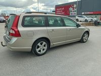 begagnad Volvo V70 D3 Kinetic Euro 5