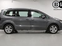 Begagnad VW Sharan 150 HK (110 kW) 2022 Grå Minibuss