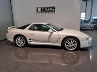 Begagnad Mitsubishi 3000 GT 224 HK (164 kW) 1996 Vit Sportkupé
