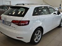 begagnad Audi A3 Sportback 35 TFSI S Tronic 2019, Halvkombi