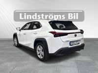 begagnad Lexus UX 250h Comfort V-hjul