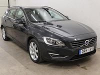 Begagnad Volvo V60 Momentum 150 HK (110 kW) 2018 Grå met. (savile grey) Kombi