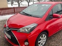 Begagnad Toyota Yaris 99 HK (72 kW) 2016