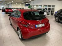 begagnad Peugeot 208 Active 82hk Automat