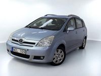Begagnad Toyota Corolla 129 HK (94 kW) 2005 Blå Kombi