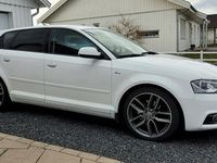 begagnad Audi A3 Sportback S-Line 4 WD 2.0 TDI quattro Ambition,