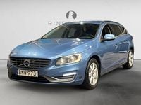 Begagnad Volvo V60 Momentum 181 HK (133 kW) 2014 Blå Kombi