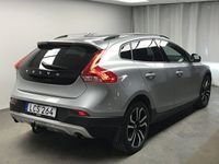 begagnad Volvo V40 CC D3 D3 Adv Edition 2019 Silver