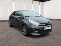 Begagnad Kia Rio 85 HK (62 kW) 2015 Svart Halvkombi