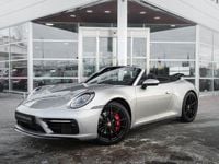 Begagnad Porsche 911 Carrera 4S 450 HK (330 kW) 2022 Gt silver metallic Cab