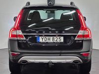 Begagnad Volvo XC70 Momentum 181 HK (133 kW) 2016 Svart Kombi