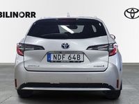 begagnad Toyota Corolla Verso Corolla TOURING SPORTS STYLE TEKNIKPAKET VHJUL|MV 2021, Kombi