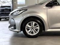 Begagnad Mazda 2 Comfort 116 HK (85 kW) 2023 Grå Halvkombi