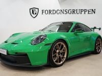 Begagnad Porsche 992 Sport 510 HK (375 kW) 2022 Grön