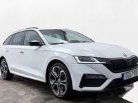Begagnad Skoda Octavia Comfort 245 HK (180 kW) 2021 Vit Kombi