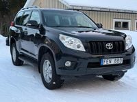 Begagnad Toyota Land Cruiser 190 HK (139 kW) 2013 Sedan