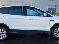 begagnad Ford Kuga 2.0 TDCi AWD Powershift Ny-bes Nyservad Drag