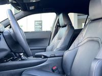 begagnad Lexus UX 250h F-Sport Design Navi Euro 6