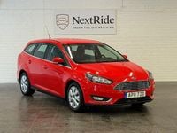 Begagnad Ford Focus Titanium 101 HK (74 kW) 2015 Röd Kombi