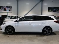 begagnad Toyota Auris Touring Sports Hybrid 136HK Comfort e-CVT