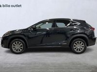 begagnad Lexus NX300h E-CVT PÅSKÖPPET Premium paket Navi B-kam Skinn Keyless