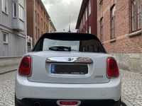 begagnad Mini Cooper 5-dörrars / AUTOMAT / Chili / Svensksåld / Sport