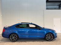 Begagnad Skoda Octavia RS 220 HK (161 kW) 2016 Blå Halvkombi