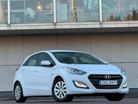 Begagnad Hyundai i30 Select 101 HK (74 kW) 2015 Vit Halvkombi