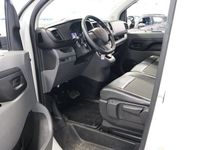 begagnad Peugeot Expert PRO BlueHDI Aut - Dragkrok 2020, Transportbil