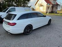 Begagnad Mercedes E220 194 HK (142 kW) 2020