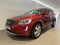 Begagnad Volvo XC60 Standard 220 HK (161 kW) 2016 Röd SUV