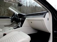 begagnad VW Passat Hybrid GTE 218hk - Cockpit/helskinn - Byte