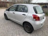 begagnad Toyota Yaris 5-dörrar 1.33 Dual VVT-i Ny Bes LPG