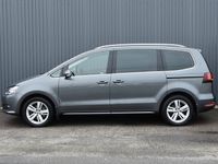 begagnad VW Sharan 2.0 TDI Premium Pano 7-sits Drag Värmare