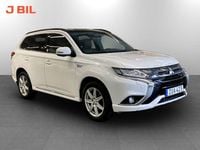 Begagnad Mitsubishi Outlander 203 HK (149 kW) 2018 Vit SUV