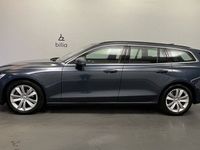 begagnad Volvo V60 B4 Bensin Mom Adv Navi Pro Edition 2022, Kombi