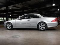 Begagnad Mercedes CL500 306 HK (225 kW) 2002 Silver Sportkupé