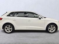 Begagnad Audi A3 Proline 151 HK (111 kW) 2018 Vit Sedan