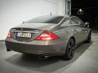 Begagnad Mercedes CLS500 388 HK (285 kW) 2007 Indium gray Sportkupé